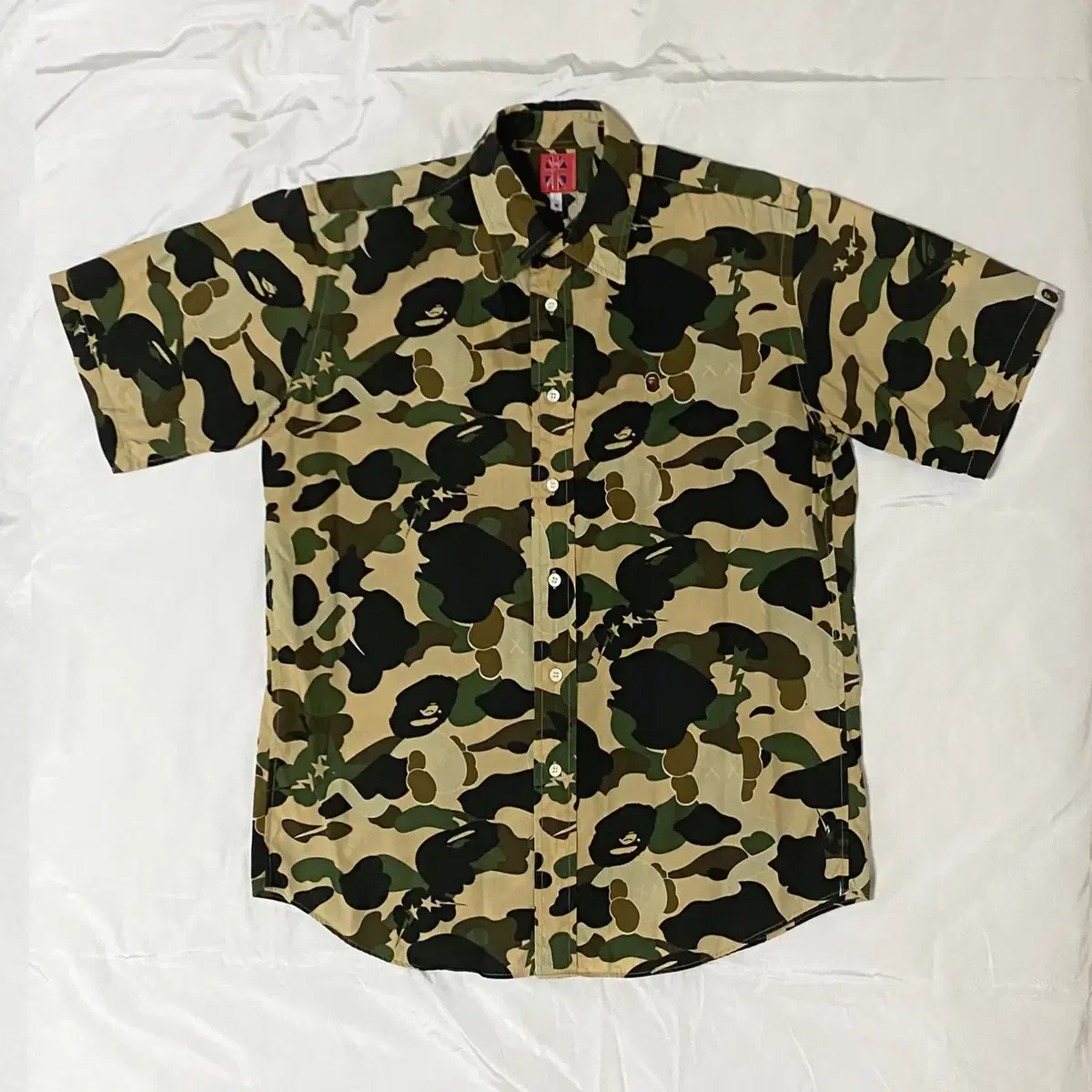 베이프 X 카우스 카모 반팔 셔츠 (BAPE/A BATHING APE)